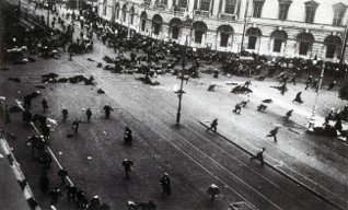 Sint-Petersburg-straatgevechten-1917-181019